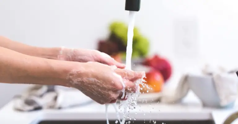 The Best Non-Toxic Hand Soaps With Safe EWG Ratings